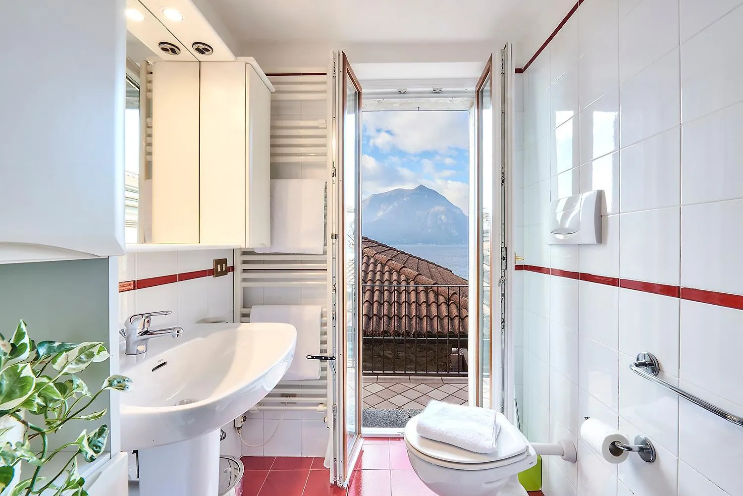Il Mulino Apartment Varenna Italy